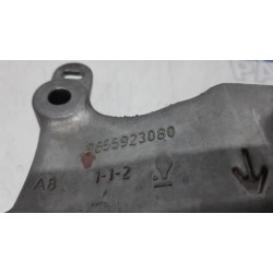 Peugeot - 308 - Engine mount