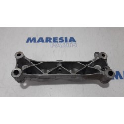 Peugeot - 308 - Engine mount