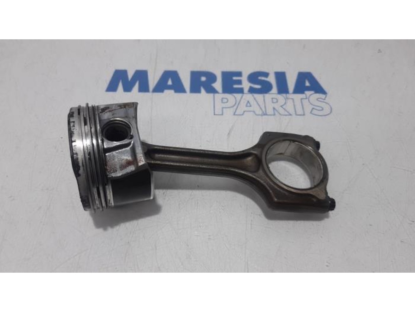 Citroen - DS3 - Piston
