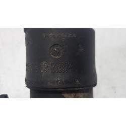 Renault - Kangoo - Front windscreen washer jet