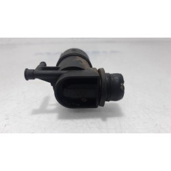 Renault - Kangoo - Front windscreen washer jet