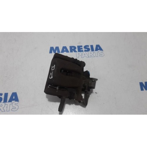 Renault - Kangoo - Rear brake calliper, right