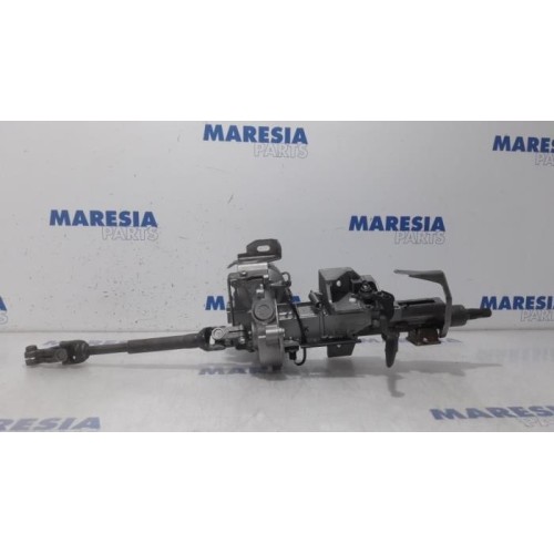 Renault - Clio - Steering column housing