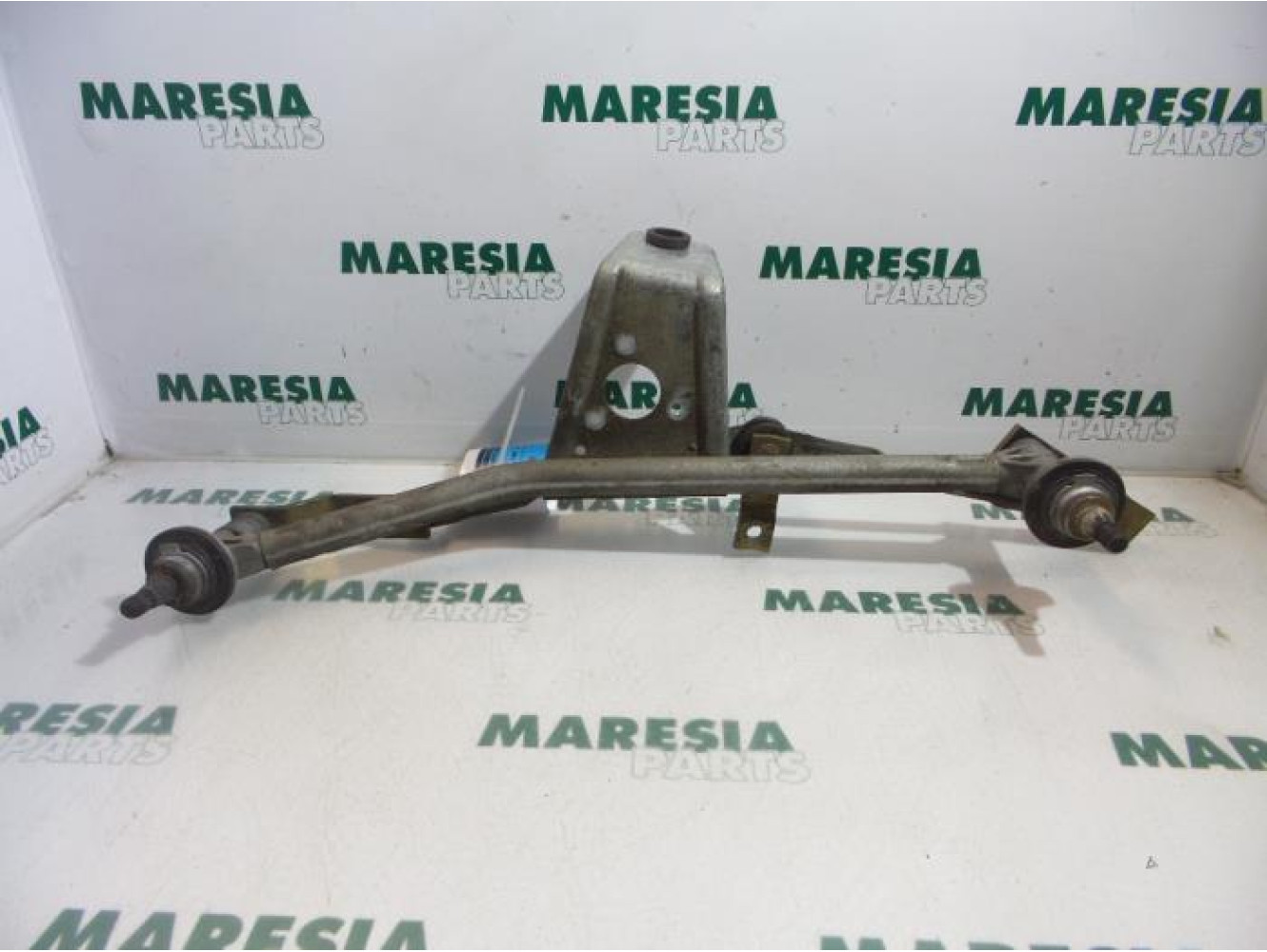 Peugeot - 206 - Wiper mechanism