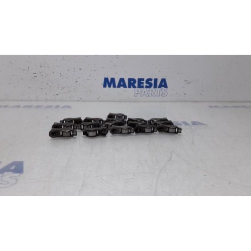 Citroen - DS3 - Rocker arm