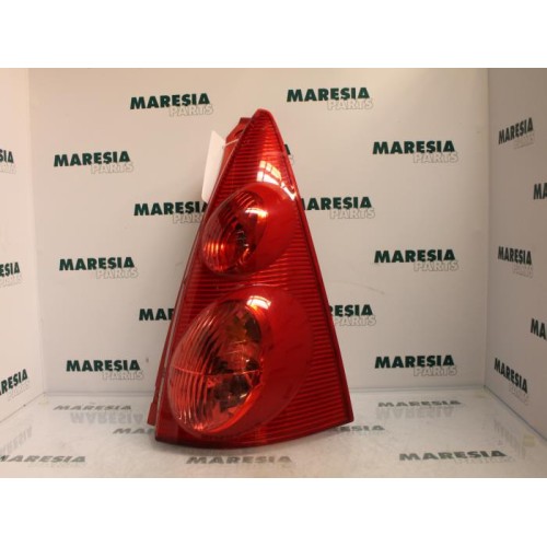 Peugeot - 107 - Taillight, right