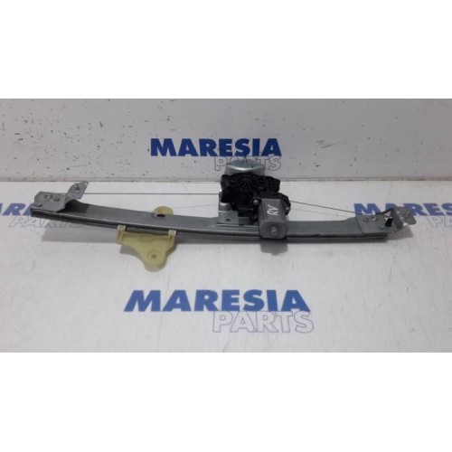 Renault - Clio - Window mechanism 4-door, front right