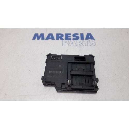 Renault - Clio - Card reader (lock)