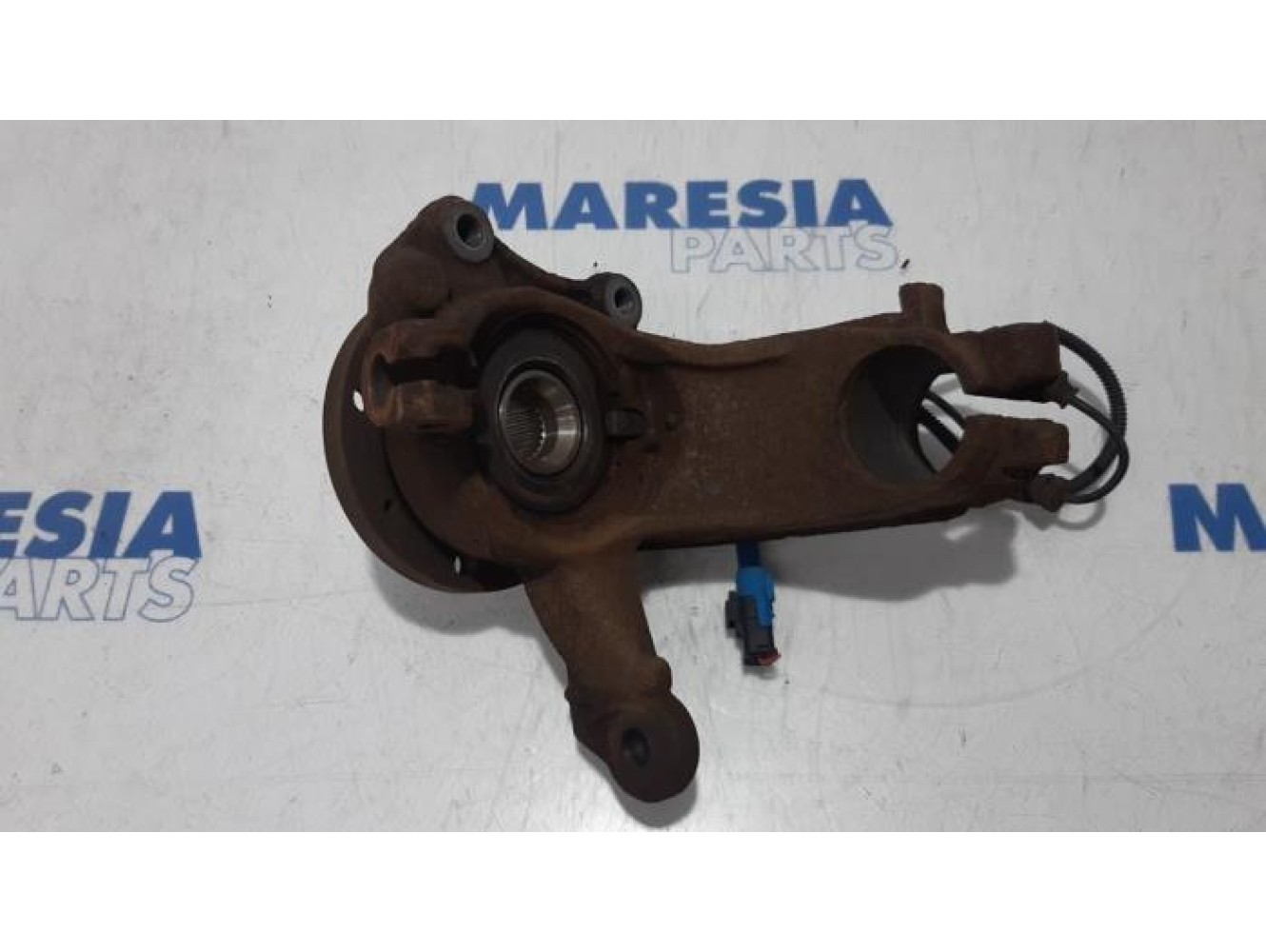 Peugeot - 207 - Knuckle, front right