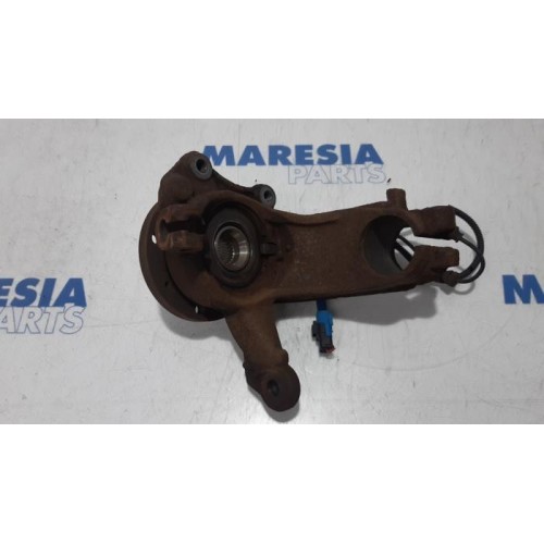 Peugeot - 207 - Knuckle, front right