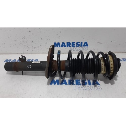 Peugeot - 207 - Front shock absorber rod, right