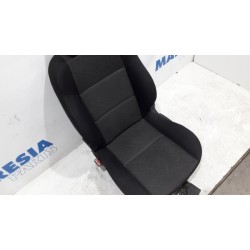 Peugeot - 207 - Sitz links