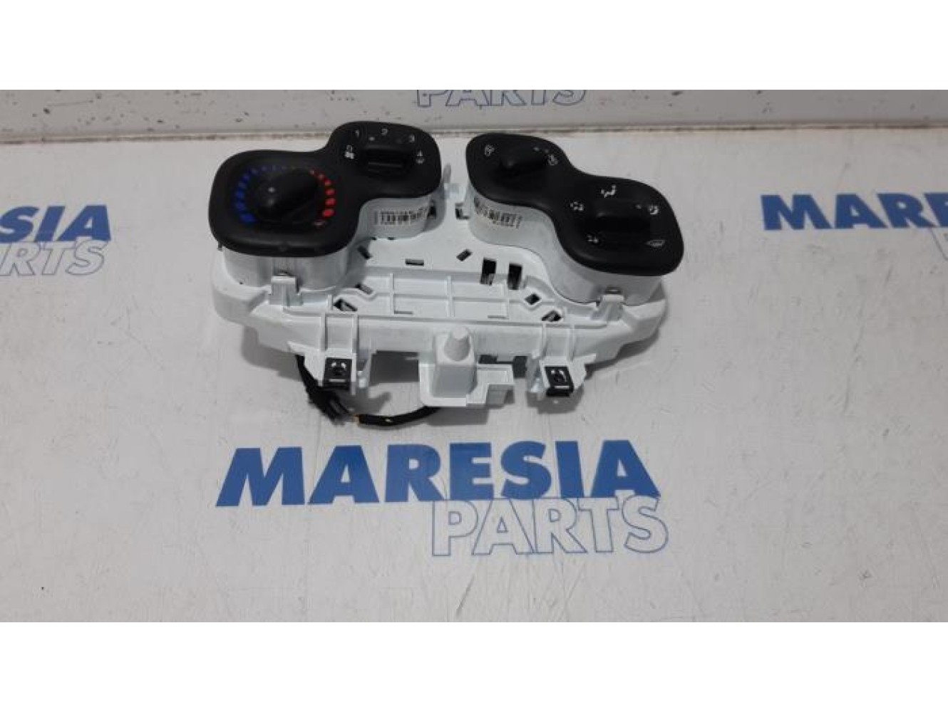 Fiat - Panda - Panneau de commandes chauffage
