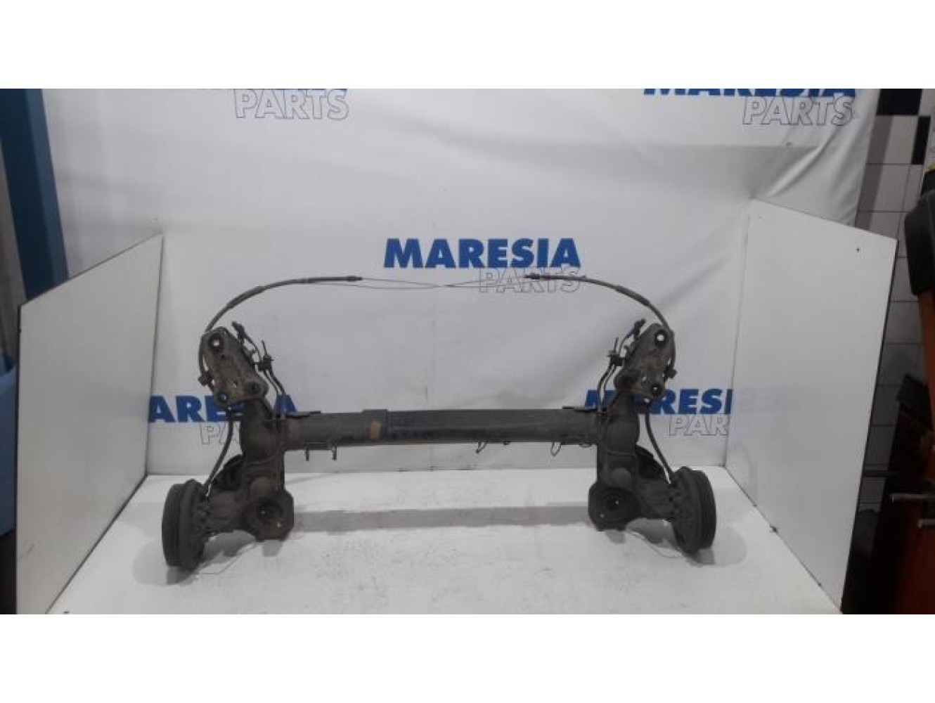 Peugeot - 208 - Rear-wheel drive axle