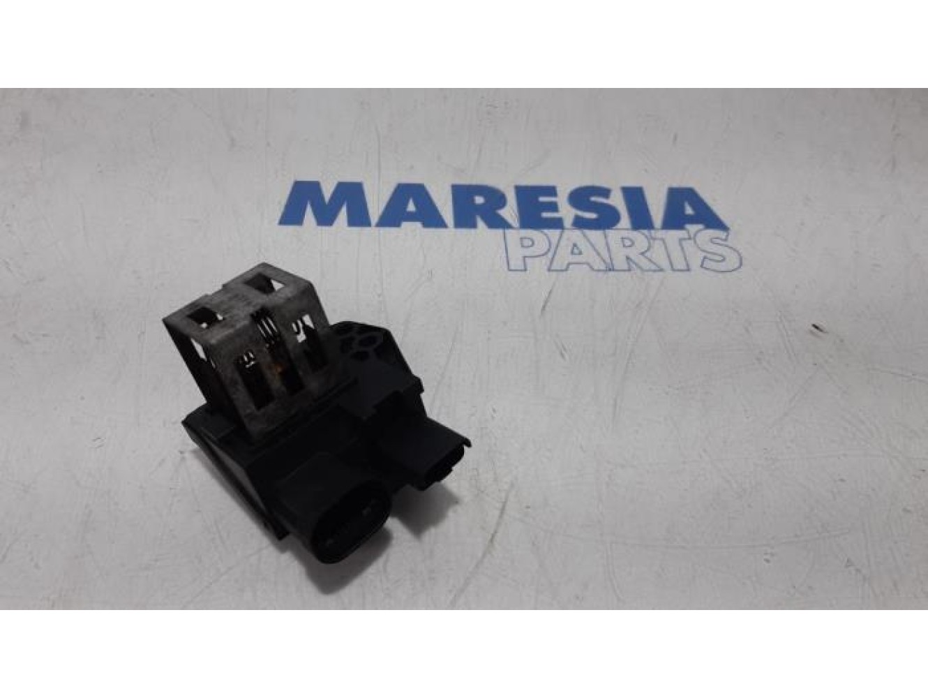 Citroen - DS3 - Cooling fan resistor