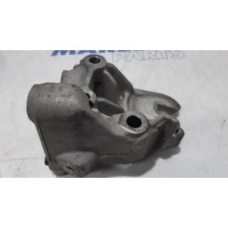 Citroen - C5 - Engine mount