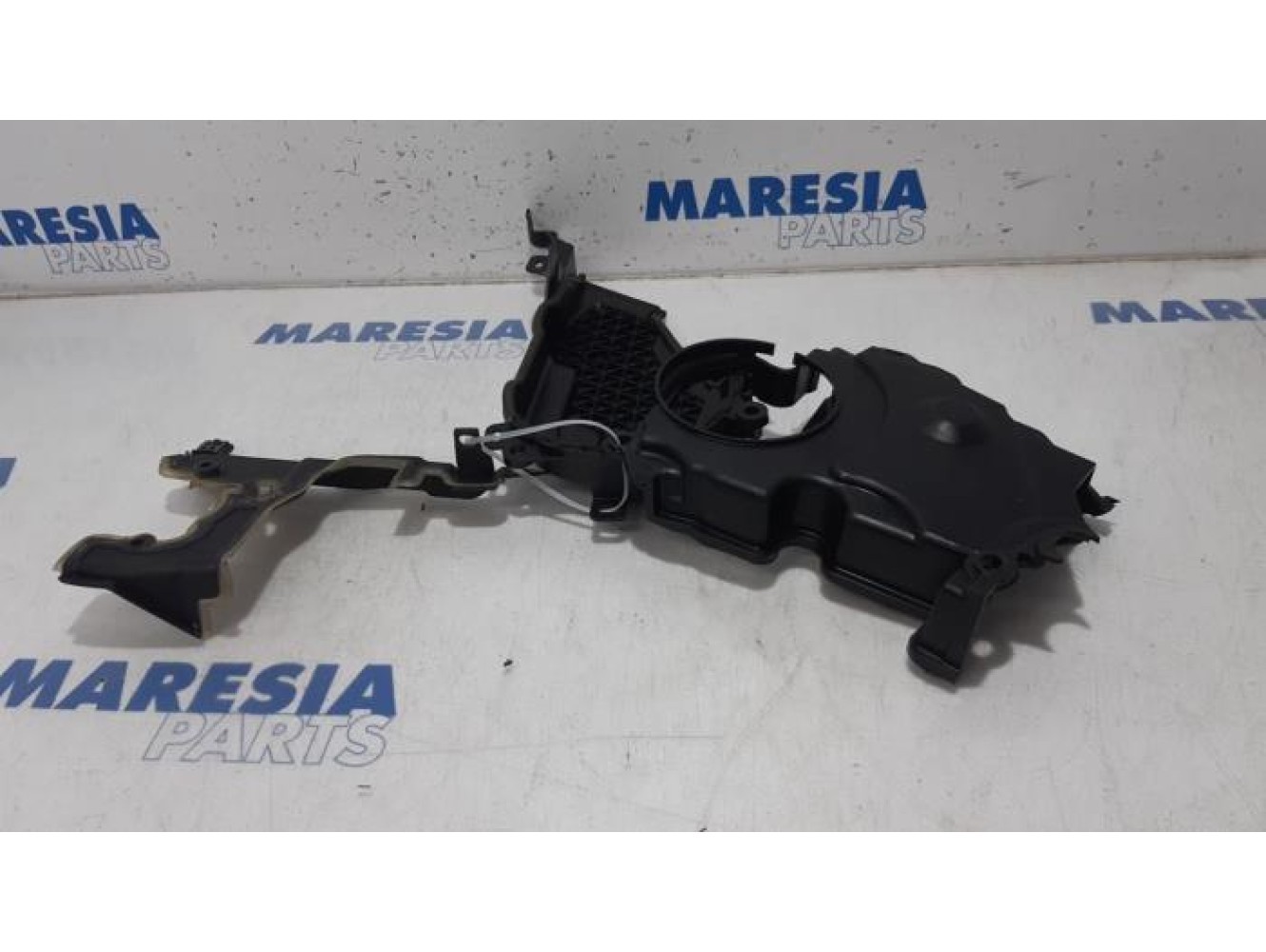 Citroen - C5 - Timing cover