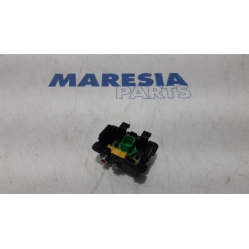 Peugeot - 207 - Connexion USB