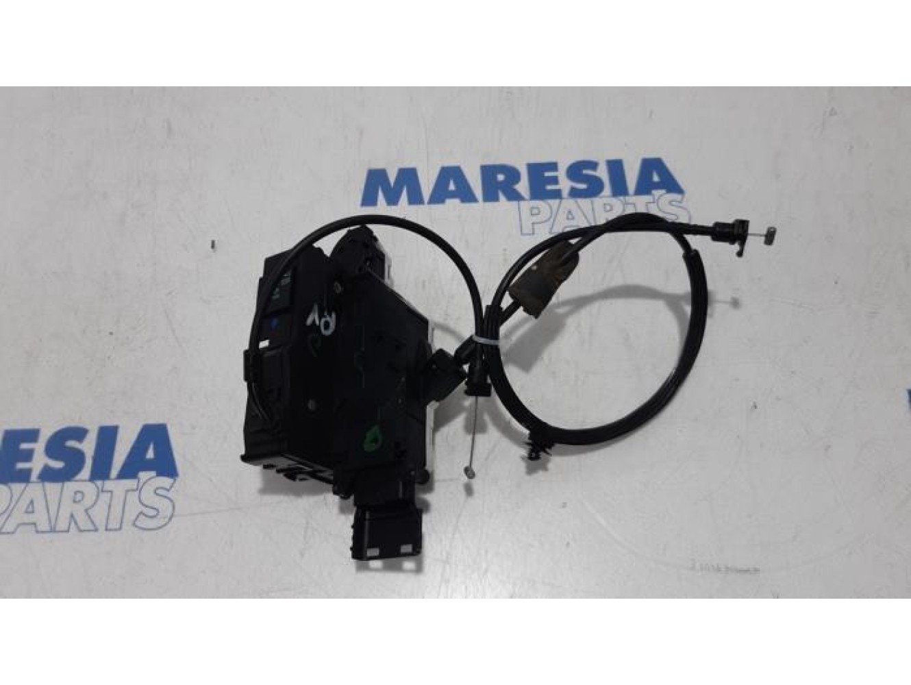 Peugeot - 207 - Front door lock mechanism 4-door, right