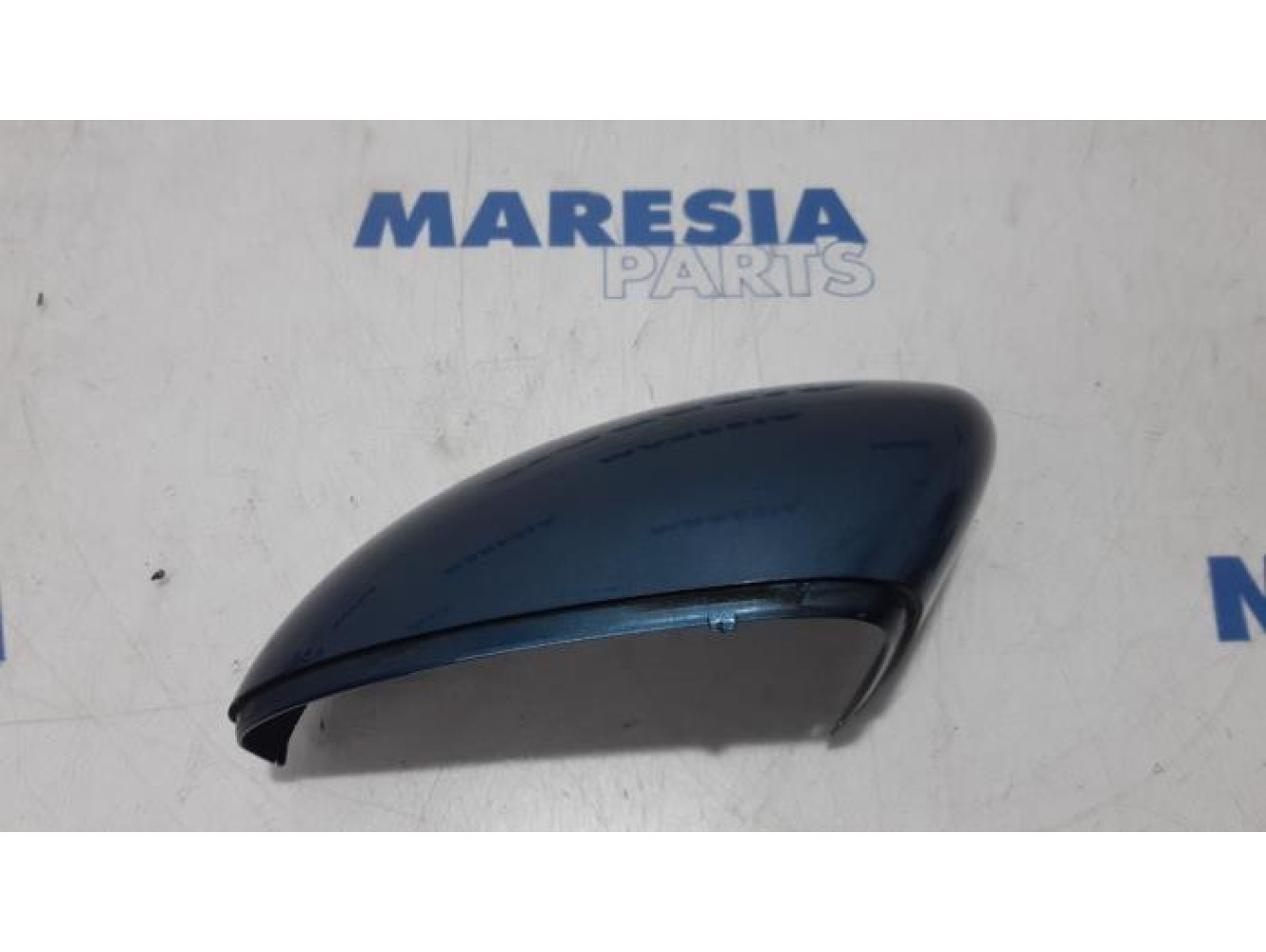 Renault - Megane - Mirror housing, left