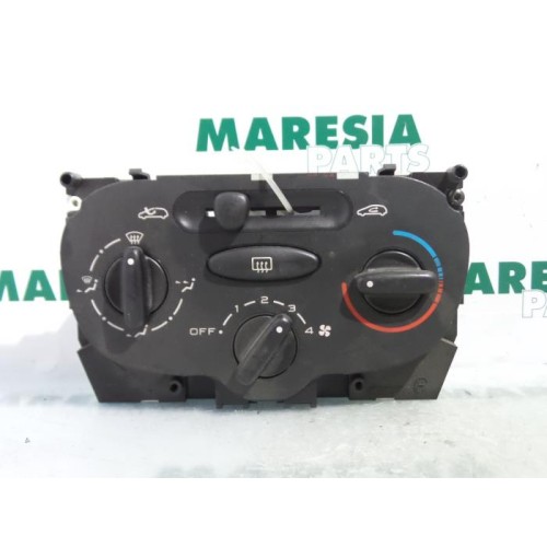 Peugeot - 206 - Heater control panel
