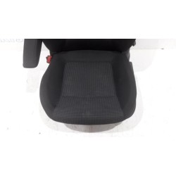 Peugeot - 5008 - Sitz links