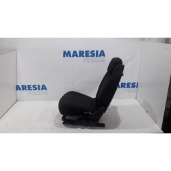 Peugeot - 5008 - Rear seat