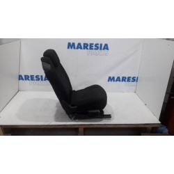 Peugeot - 5008 - Rear seat