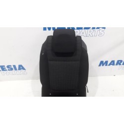 Peugeot - 5008 - Rear seat