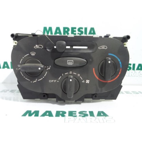 Peugeot - 206 - Heater control panel