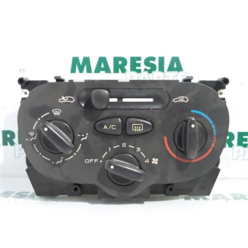 Peugeot - 206 - Heater control panel