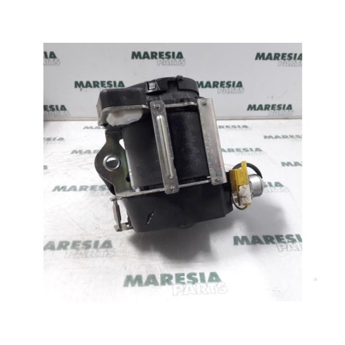 Alfa Romeo - 147 - Front seatbelt, right