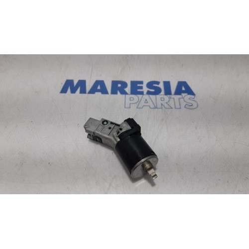 Peugeot - 208 - Ignition lock + key