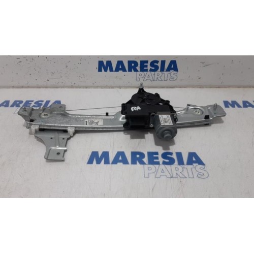 Peugeot - 208 - Rear door window mechanism 4-door, right