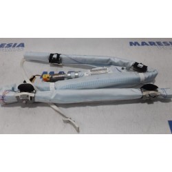 Peugeot - 208 - Airbag hemel links
