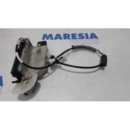 Peugeot - 208 - Door lock mechanism 4-door, front left