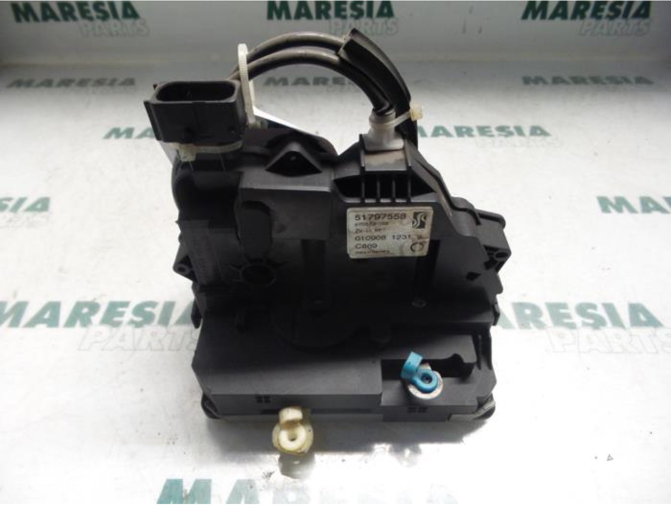 Fiat - Punto - Front door lock mechanism 4-door, right