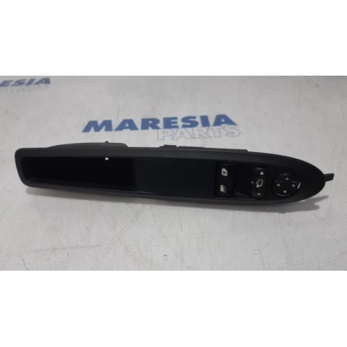 Citroen - DS3 - Multi-functional window switch