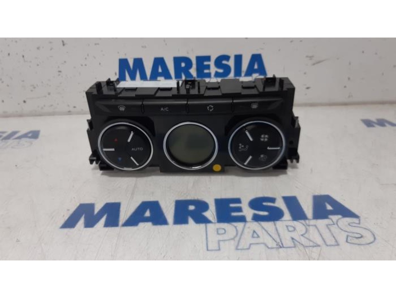 Citroen - DS3 - Heater control panel