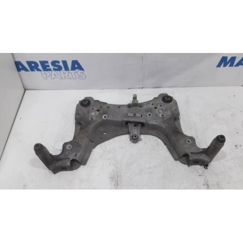 Renault - Scenic - Subframe