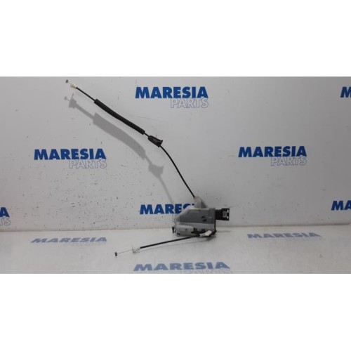 Peugeot - 5008 - Rear door mechanism 4-door, right