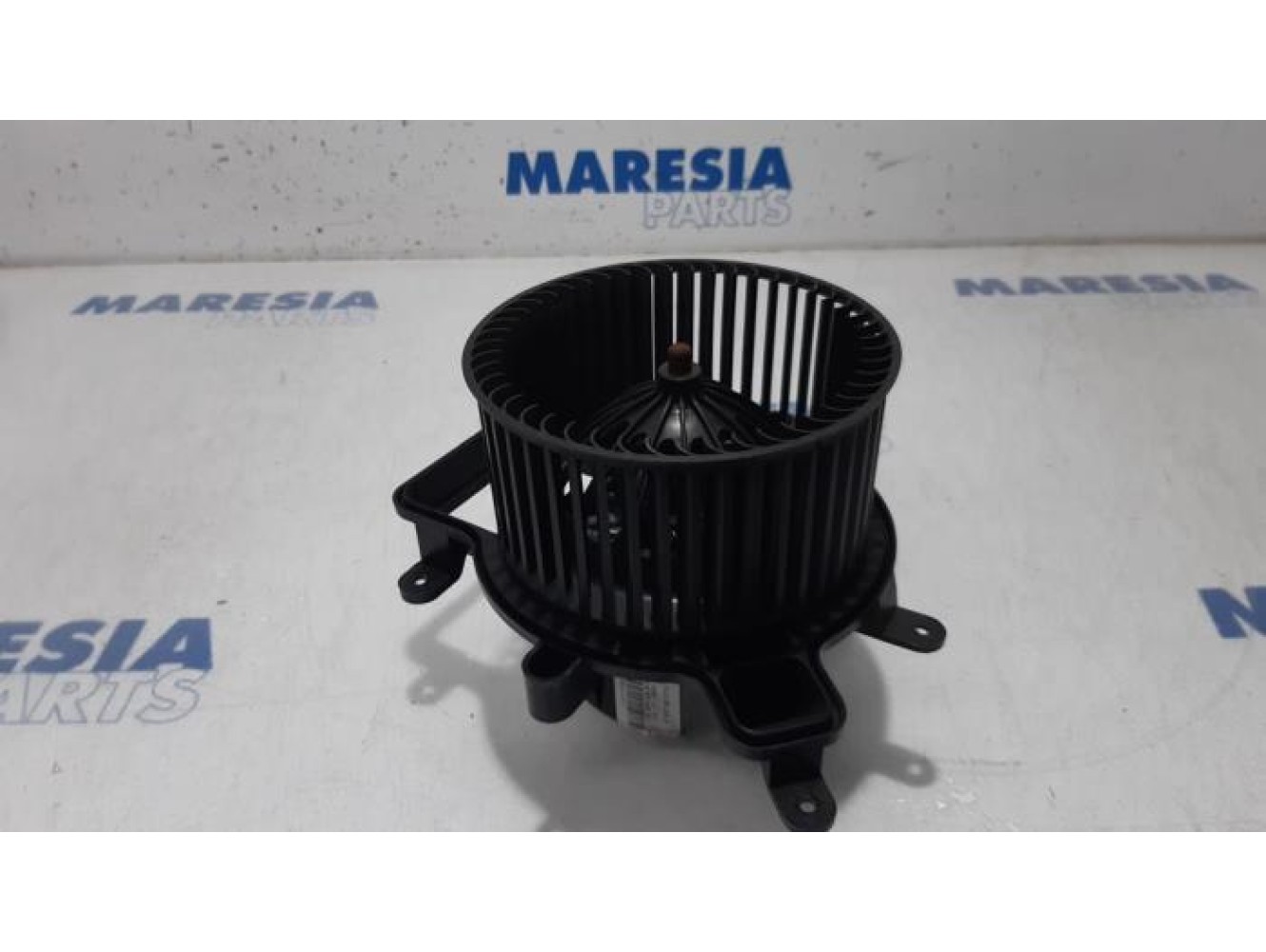 Peugeot - 5008 - Heating and ventilation fan motor