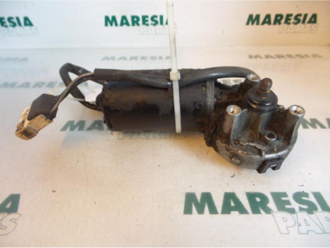 Citroen - Xsara - Front wiper motor