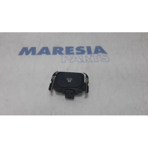 Peugeot - 5008 - Rain sensor