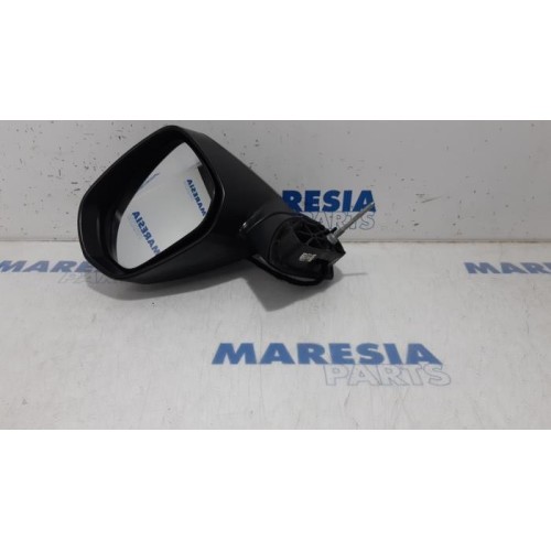 Peugeot - 5008 - Wing mirror, left