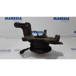 Renault - Scenic - Knuckle, front right