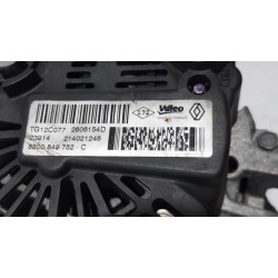 Renault - Scenic - Dynamo