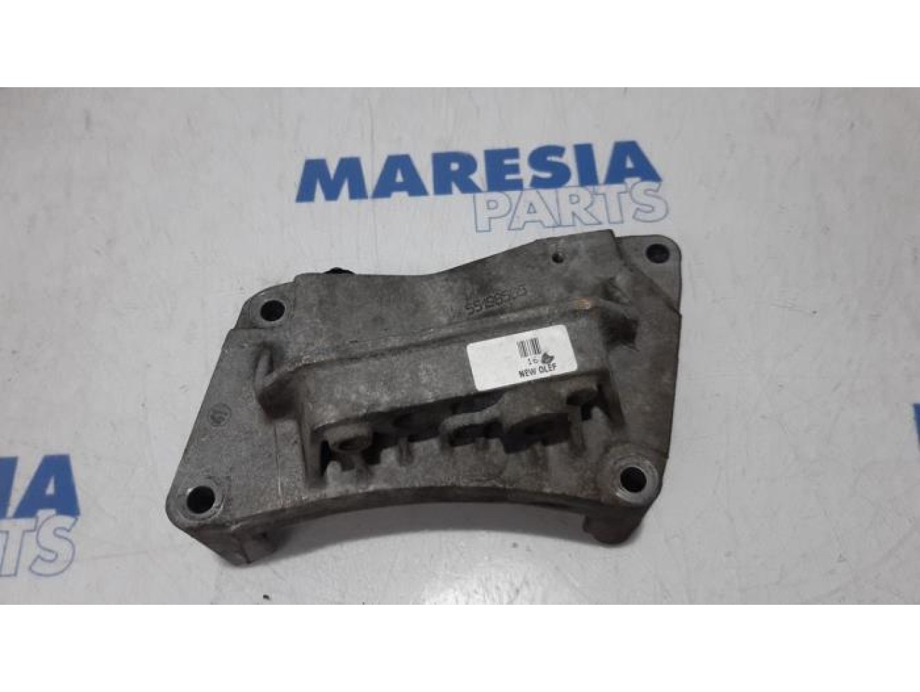 Fiat - Punto - Engine mount