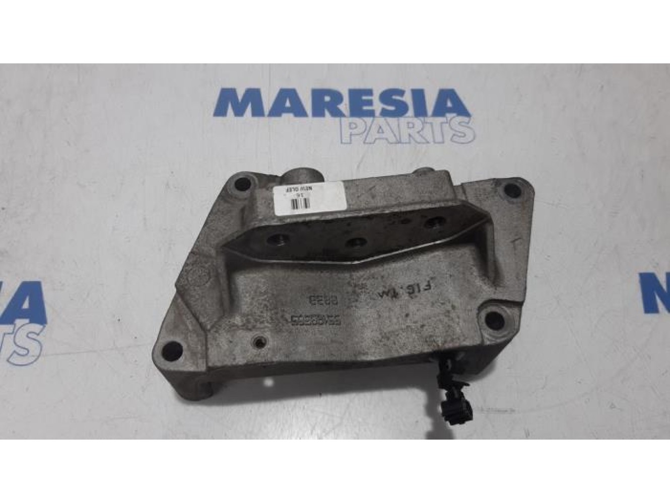 Fiat - Punto - Engine mount