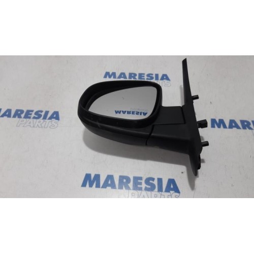 Renault - Kangoo - Wing mirror, left